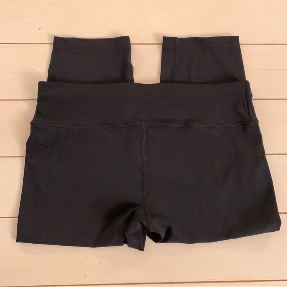 Sweaty Betty // Crops Small - Picture 8 of 16